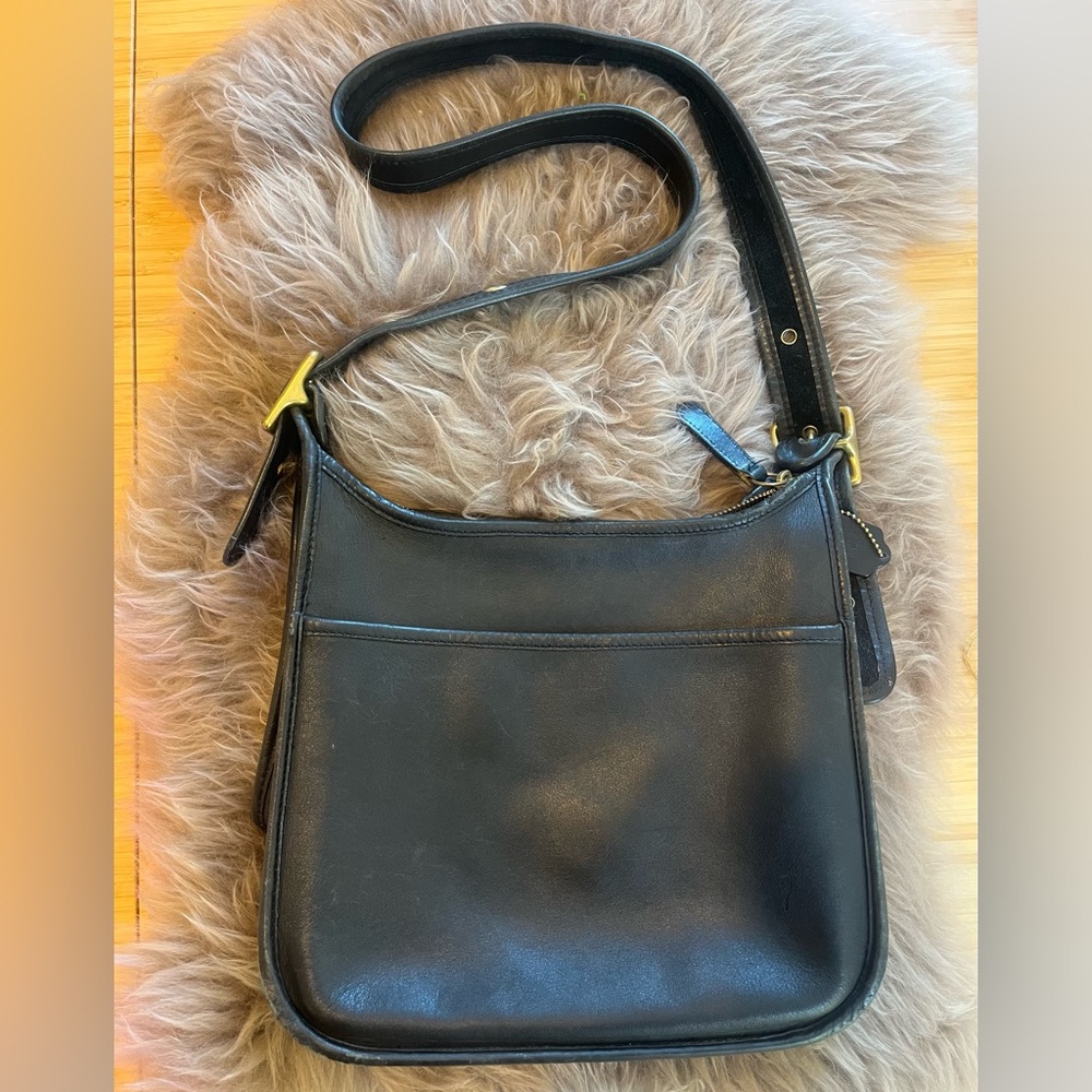 Authentic Vintage Coach Legacy Zip Crossbody Bag
